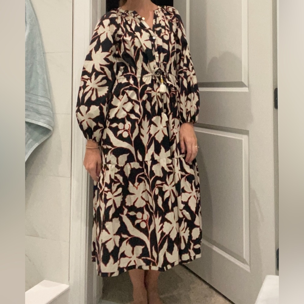 Black and Cream Floral Long Sleeve Dress